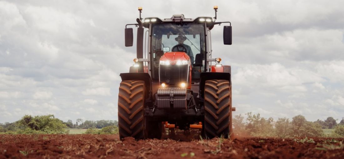 MF 8S Xtra: reconhecido como o trator mais eficiente em consumo de combustível