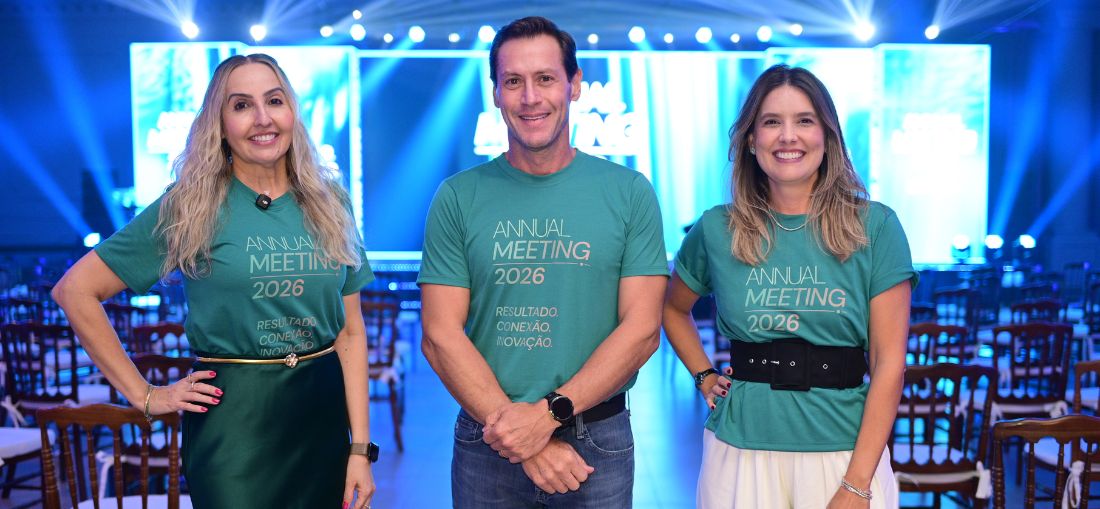 Val Ferreira, Matheus Costantini e Ana Paula Quirino durante o Annual Meeting