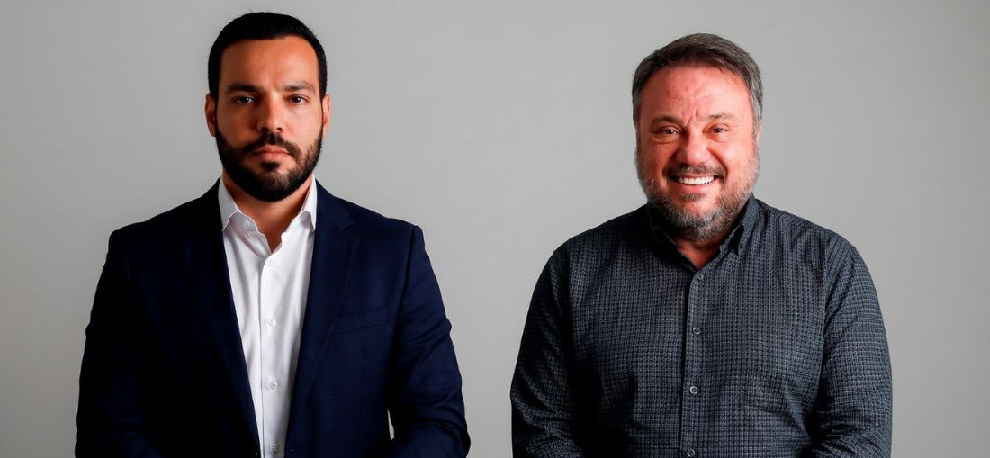 Vereador Marcos Crippa homenageia médico referência em endometriose e fortalece luta pela conscientização sobre a doença