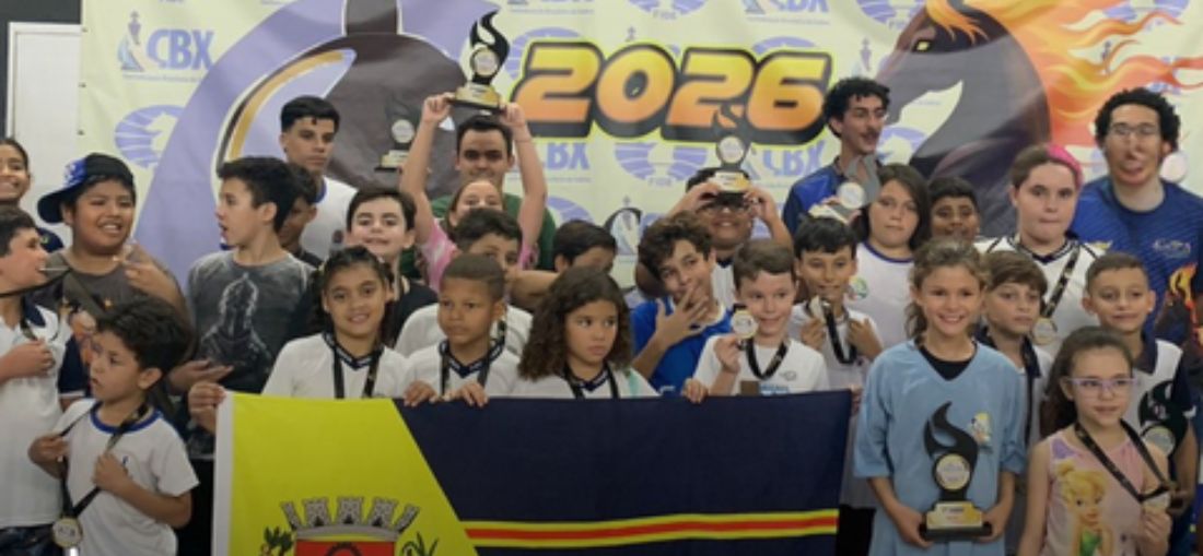 Delegação de Catanduva se destaca em competição de xadrez