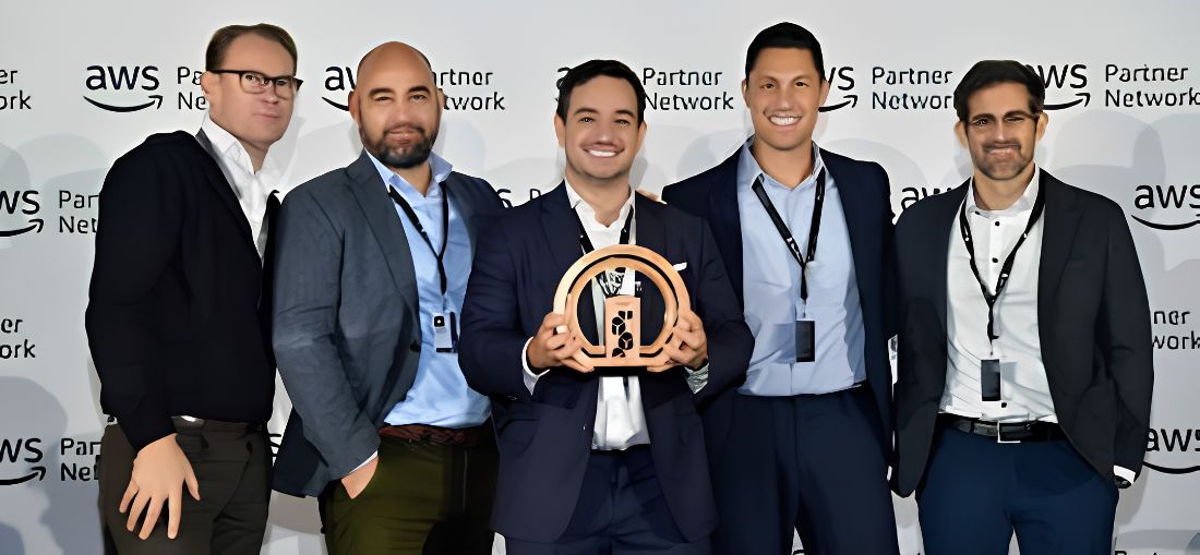 SoftwareOne é eleita melhor parceira da AWS no setor público da América Latina com projetos de IA na educação