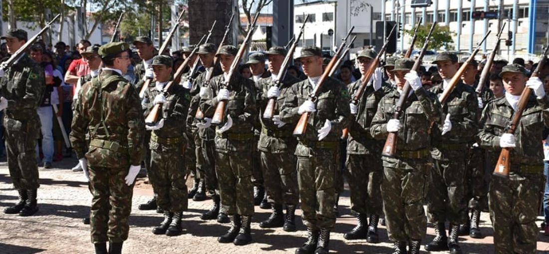 Foto: Arquivo/Prefeitura de Catanduva - Tiro de Guerra participará do tradicional Ato Cívico em frente ao Paço Municipal 