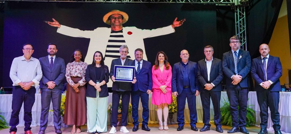 Carlinhos de Jesus é o mais novo Cidadão Catanduvense; título proposto por Marcos Crippa foi entregue em sessão solene realizada no Clube de Tênis