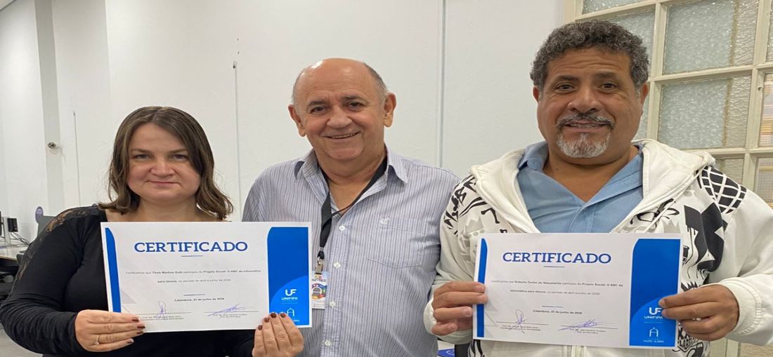 Administração UNIFIPA certifica 43ª turma do projeto 