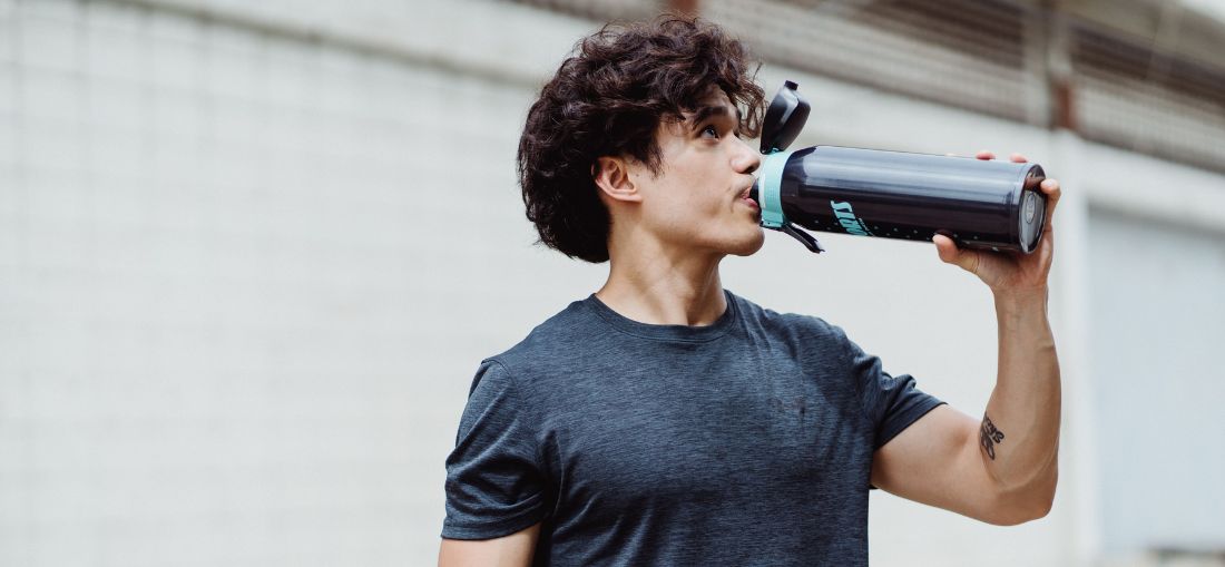 Pré-treino sem suplementos? Especialistas indicam opções naturais e eficazes